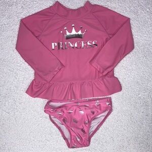 Nwot pink princess silver crowns long sleeve rashguard and bikini bottoms 18/24m